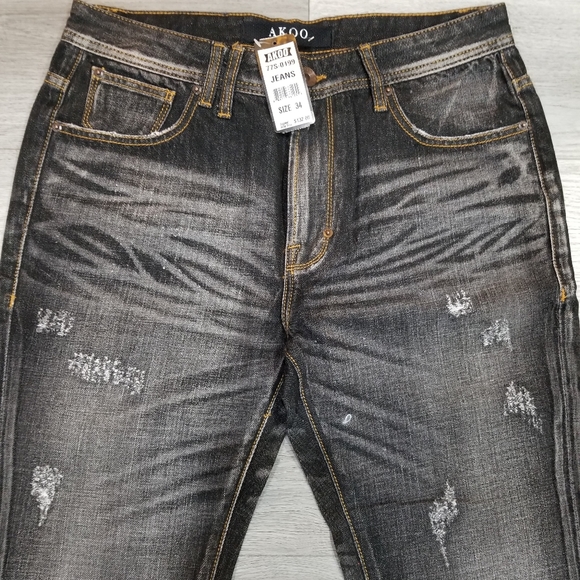 Akoo Jean's - Picture 4 of 10